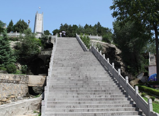 袁子钦,何正文,李雪峰,刘建勋,赵子岳,黄新友,韦杰,杨博等129师老领导